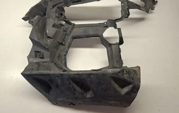 BMW X6 G06 Front bumper mounting bracket 8069947 51118069947