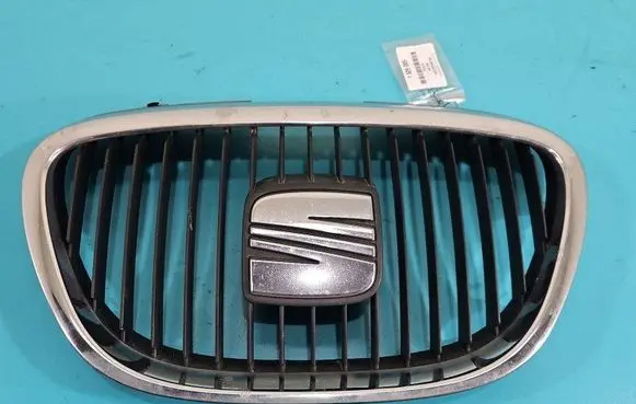 Seat Altea Front bumper upper radiator grill 5P0853654 IMPRK1509085