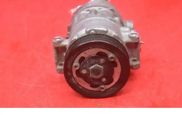 Skoda Octavia 985 Air conditioning (A/C) compressor (pump) 5Q0816803H
