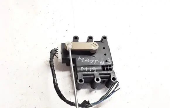 Mazda 3 I Air flap motor/actuator 7Y07F