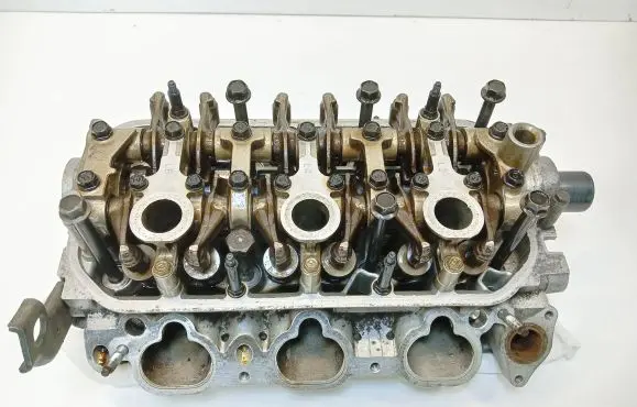 Honda Legend Engine head 