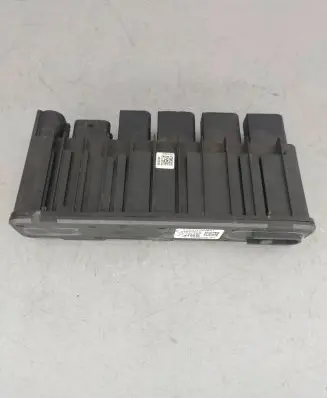 BMW M5 Power management control unit 8638552 18576710 P00154200