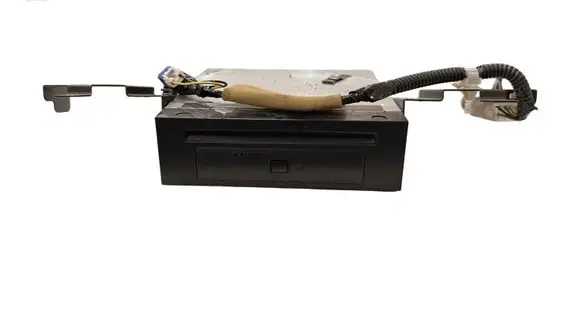 Subaru Forester SG Radio/CD/DVD/GPS head unit 86271SA030 FV2806EE2 T8000086