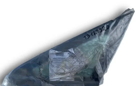 Opel Zafira B Front triangle window/glass 13123920