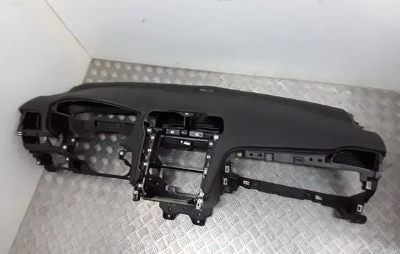 Ford Fusion II Dashboard F50440620332B