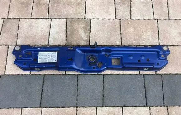 Opel Corsa C Radiator support slam panel