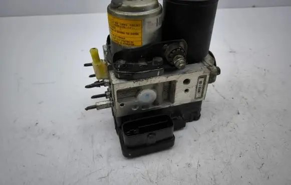 Lexus GS 300 350 430 450H ABS Pump 4451030260