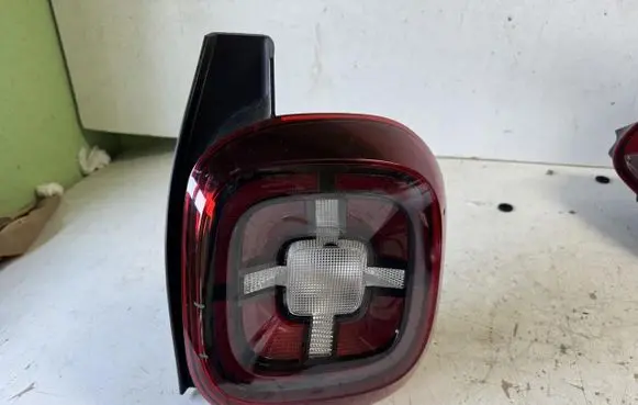 Dacia Duster II Rear/tail lights