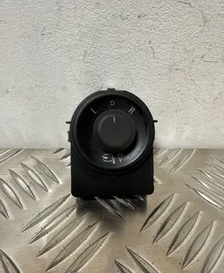Opel Mokka Wing mirror switch 94506893 11007219