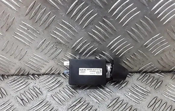 Audi TT TTS Mk2 Aerial GPS antenna 8J7035501B