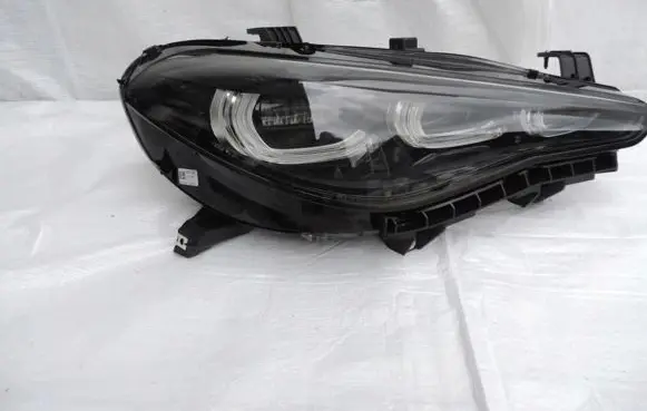 Alfa Romeo Giulia Headlight/headlamp 51540999AD