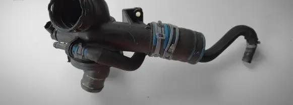 Thermostat/thermostat housing