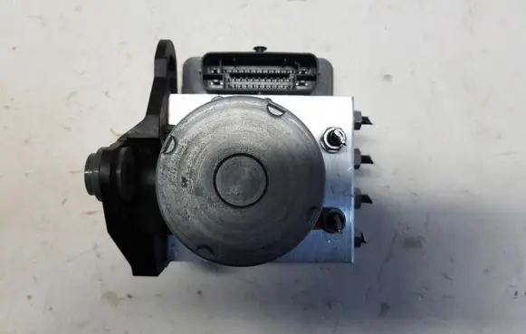 Skoda Kamiq ABS Pump 2Q0614517AP