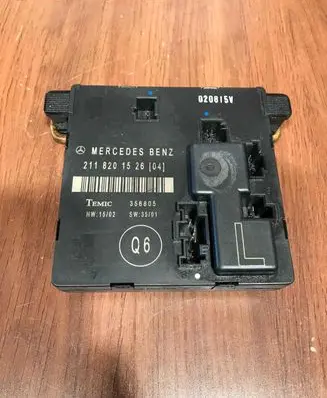 Mercedes-Benz E W211 Door control unit/module 2118201526 356805