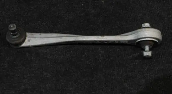 Porsche Macan (95B) Front lower control arm/wishbone 8K0505P
