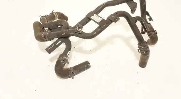 Audi A4 S4 B9 Engine coolant pipe/hose 04L122157CC