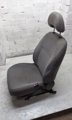 Toyota Prius (XW20) Front passenger seat 