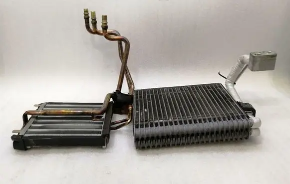 Maserati GranTurismo Heater blower radiator 81048600