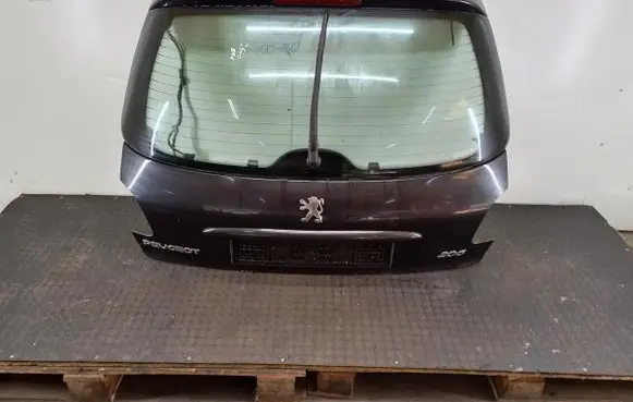 Tailgate/trunk/boot lid