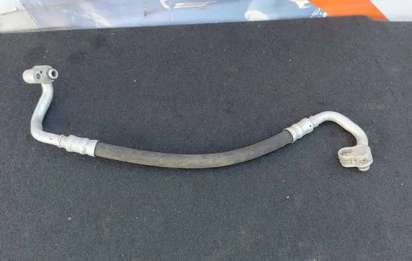 Volkswagen Caddy Air conditioning (A/C) pipe/hose 1K0820721BD
