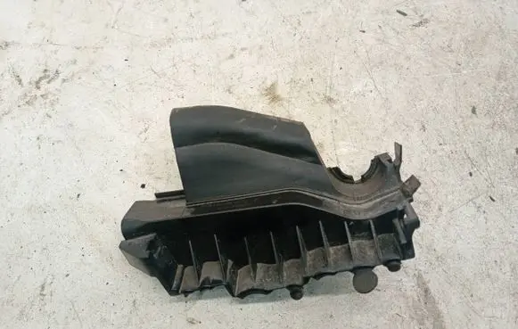 Mercedes-Benz GL X166 Other engine bay part A1666820223