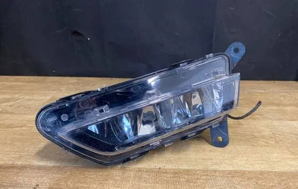 Porsche Macan (95B) Front fog light 95B941699B 95B941699