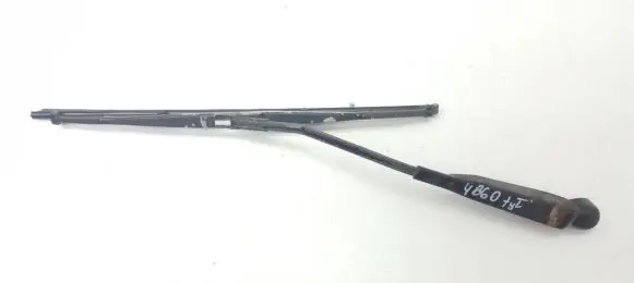 Renault Kangoo I Front wiper blade arm 7700308804
