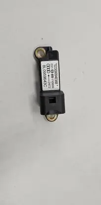 Audi A3 S3 8L Airbag deployment crash/impact sensor 02309094EW8 110899 8L0959643C