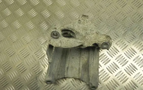 Audi Q5 SQ5 EGR valve cooler bracket 80A199307D