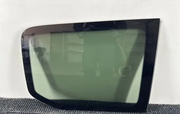 Ford Transit - Tourneo Connect Rear side window E143R011595