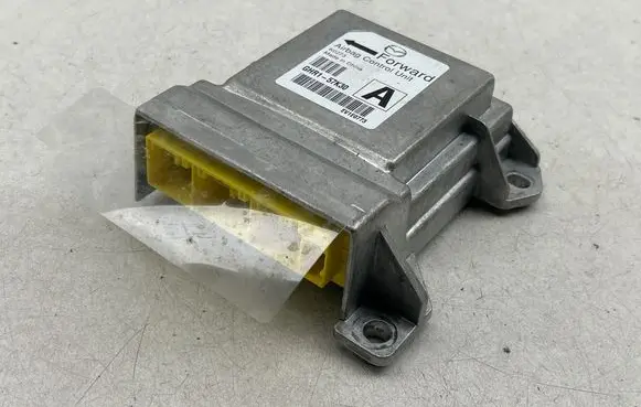 Mazda 6 Airbag control unit/module GHR157K30