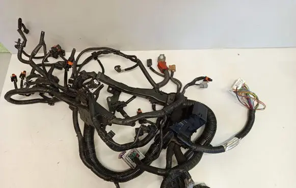 Nissan Qashqai Engine installation wiring loom 224283BB50C 24011BB50A 24283BB50B