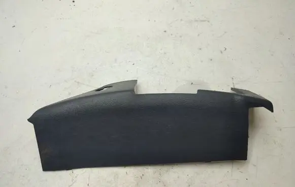 Audi Q7 4L Front door seat control surround trim 7L0881328