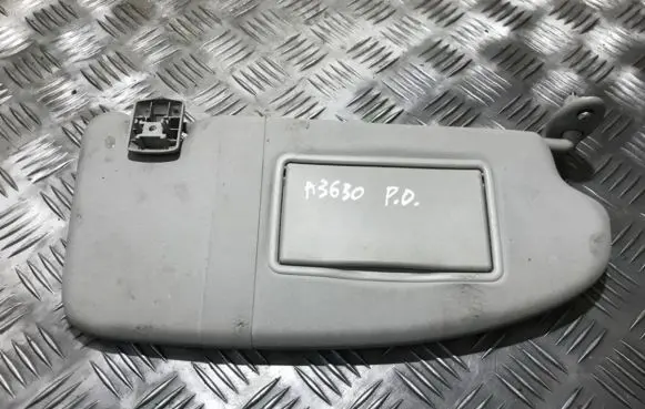 Ford Focus Sun visor