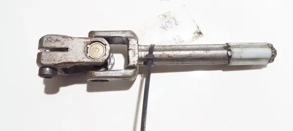 Volkswagen Golf V Steering column universal joint 548649