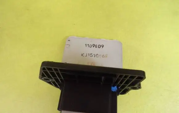 Mazda 323 F Heater blower motor/fan resistor KJ151GE6R