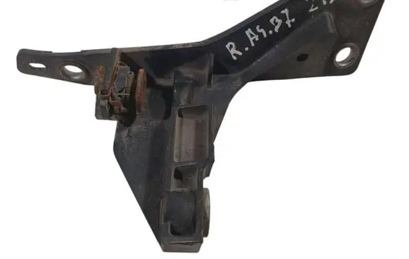 Audi A4 S4 B7 8E 8H Front bumper mounting bracket 8E0805364