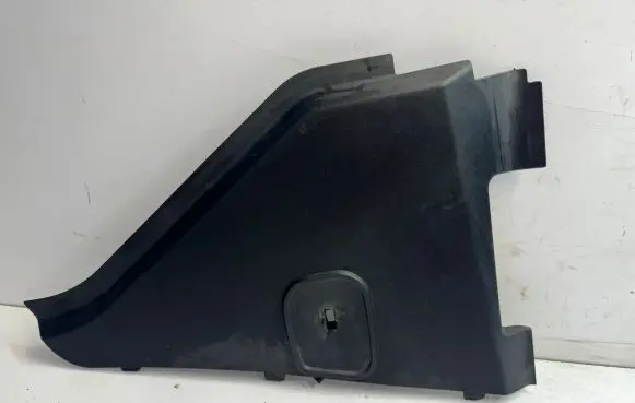 Mercedes-Benz GLS X166 Engine bonnet/hood lock trim molding A1668311600