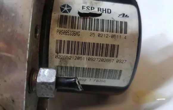 Chrysler Sebring (JS) ABS Pump P05085336AG