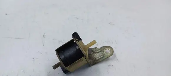 Audi A6 S6 C4 4A Sensor 37906283