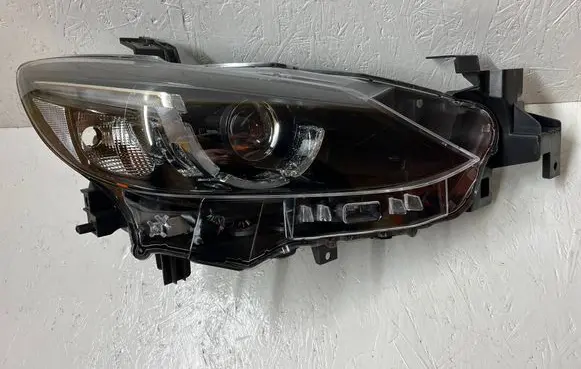 Mazda 6 Headlight/headlamp MAZDA6GJLIFTFULL
