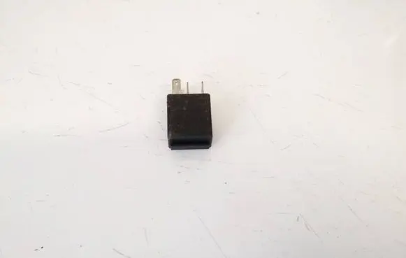 Opel Signum Other relay 24435922