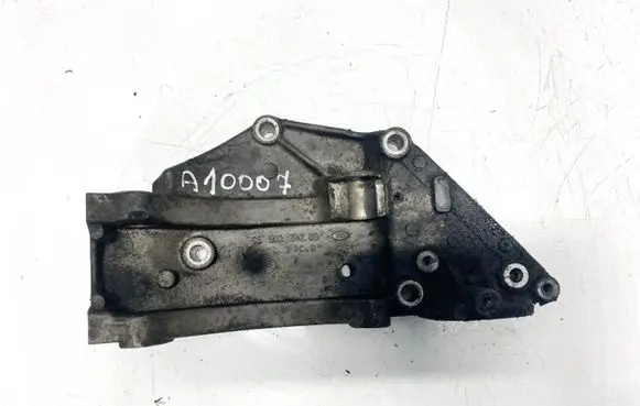 Volvo V50 Engine mounting bracket 9650034280