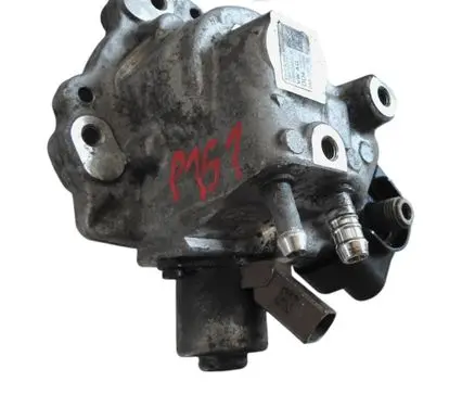 Volkswagen Multivan T6 Fuel injection high pressure pump 04B130755G