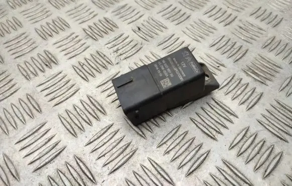 Ford Transit - Tourneo Connect Glow plug pre-heat relay 9803299780