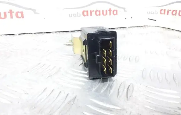 Subaru Legacy Window wiper relay RK0098