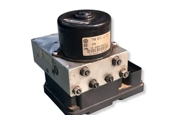 Volkswagen Transporter - Caravelle T5 ABS Pump 7H0907379E 7H0614111E