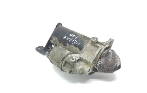 Opel Zafira A Starter motor