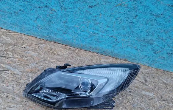 Opel Zafira C Headlight/headlamp 39009021