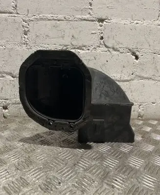 Audi Q7 4L Air intake hose/pipe 7L0819049